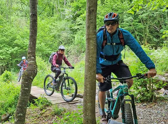 Une nouvelle piste de vélo de montagne doublée d'une « pump track » à Saint- Urbain dès ce printemps