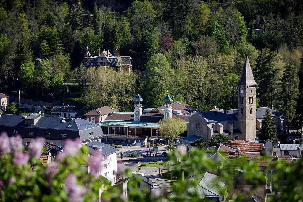 Bike hire and sales shop, mountain bikes in Ax-les-Thermes