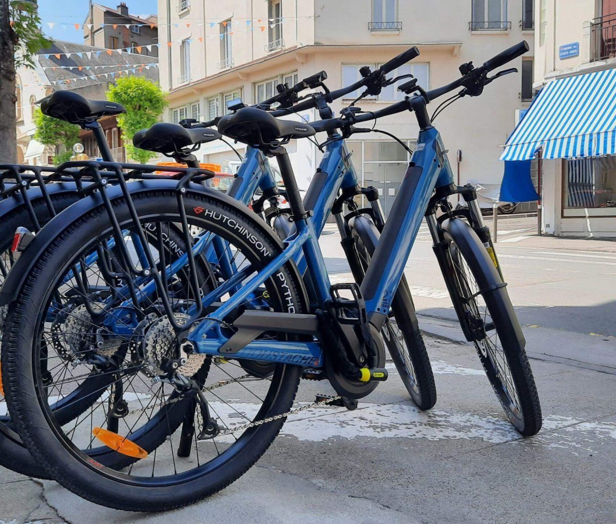 bicicleta eléctrica en la tienda JOE BIKE de châtel guyon